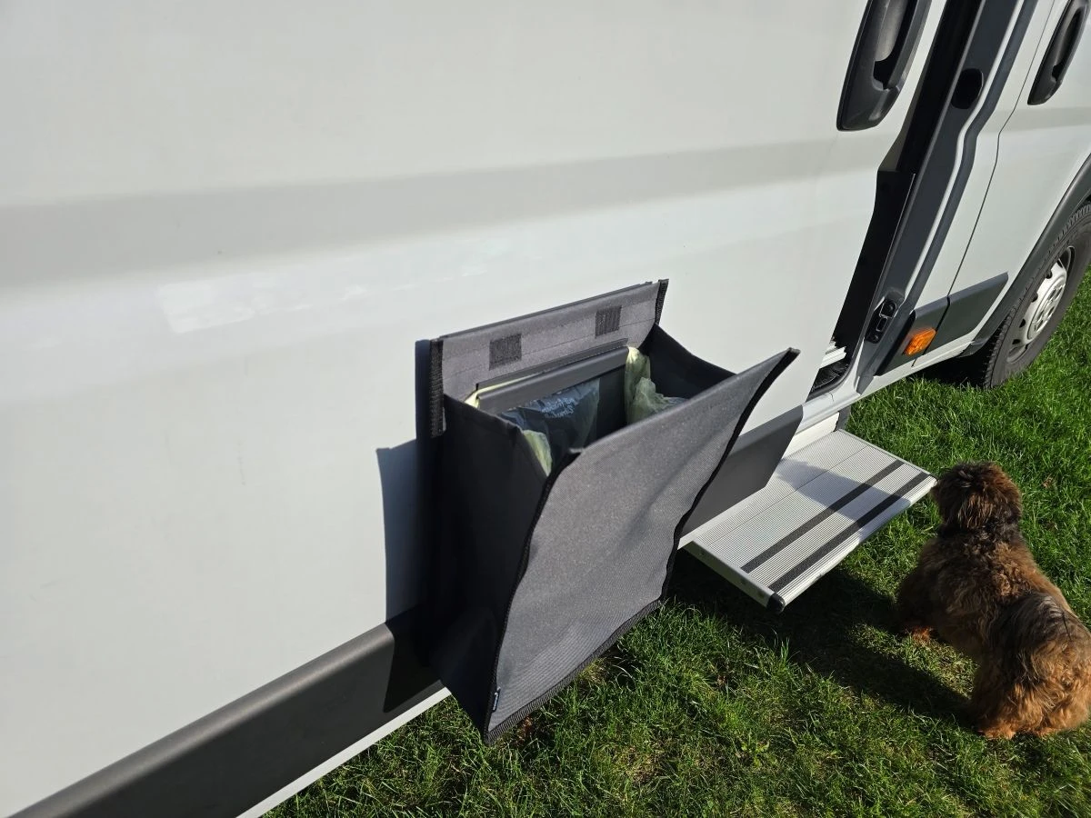 Merkloos Schaltsack24 Camper Afvalbak - Black 8 Merkloos Schaltsack24 Camper Afvalbak - Black - Afbeelding 6