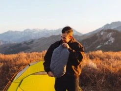 Merkloos Klymit Luxe Kussen -Merkloos 642e8324300378.02551584