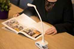 Merkloos Fysic FL-11 Oplaadbare LED Lamp -Merkloos 656a0a332371e1.18391709