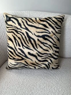 Merkloos Warmpi Verwarmd Sierkussen - Tiger -Merkloos 9153fc0ca1a65e73