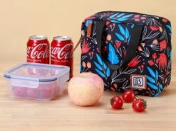 Merkloos Brisby 4-laags Geïsoleerde 4 Liter Koeltas - Night Flower -Merkloos c8c17854997feac1